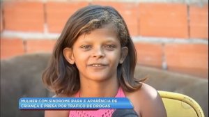 Mulher com aparência de criança é presa por tráfico de drogas