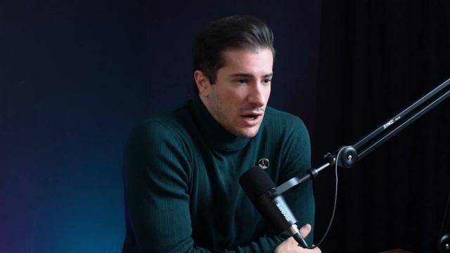 Si può VIAGGIARE nel TEMPO? / La Scienza di RITORNO AL FUTURO смотреть онлайн