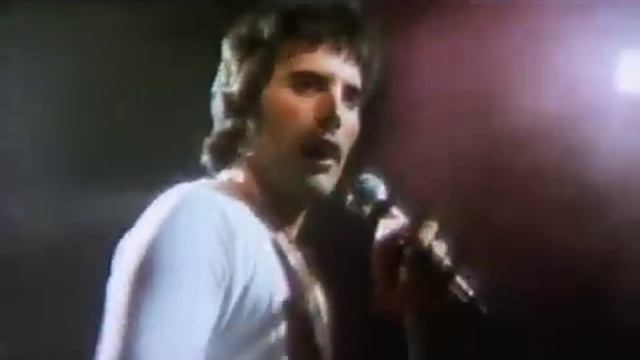 Queen - We Are The Champions (Official Video)