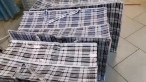 Клетчатые сумки  баулы для переезда