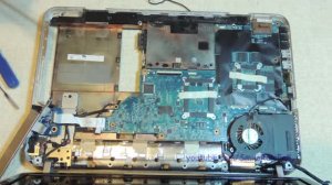 Как разобрать и почистить ноутбук HP Pavilion dv6-6b54er (disassemble HP Pavilion dv6-6b54e)