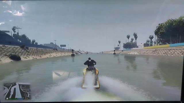 миф-баг с деньгами кейс под водой с 25 000 тысяч смотреть онлайн