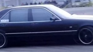 Mercedes W140 сумасшедший ДРИФТ!!!