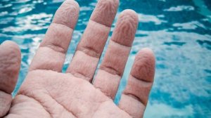 Водные пробки и "ухо пловца" - как избежать? Иар Про - спрей для ушей. Защита №1 от воды и инфекций