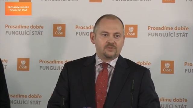 Hašek: Církve útočí na Benešovy dekrety, hrozí prolomení restituční tečky смотреть онлайн