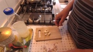 ЧЕСНОЧНАЯ ВОДА ИЛИ КАК ЭКОНОМИТЬ НА АРОМАТИЗАТОРАХ. КАРАСЬ, КАРП, ЛЕЩ ОБОЖАЮТ ЧЕСНОЧНЫЙ АРОМАТ.