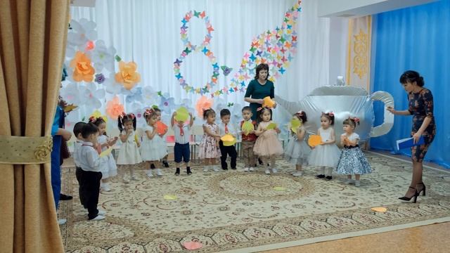 Айдана 8 марта 4К смотреть онлайн