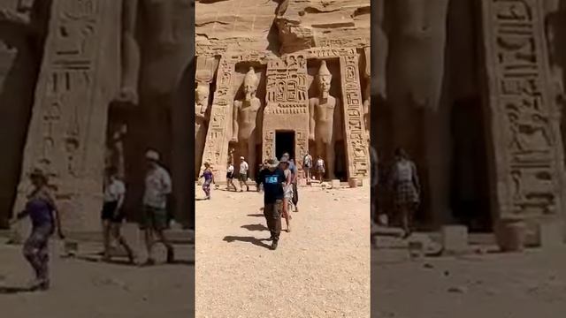 Egipto Singles 2 смотреть онлайн