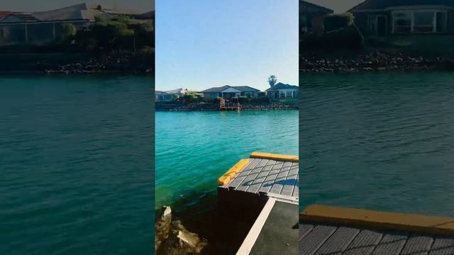 Lake house at Encounter Bay (South Australia) #fyp #holiday #fun смотреть онлайн