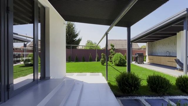 Видеообзор загородного дома.