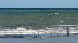 Шторм в Алуште. Видео Л.П. Юрчишко