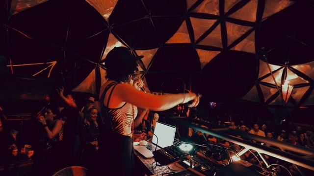 Giorgia Angiuli - Choose Happiness (Original Mix) смотреть онлайн