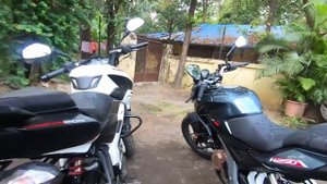 BAJAJ PULSAR N250 VS PULSAR NS 200 - WHAT TO BUY ? COMPARISON