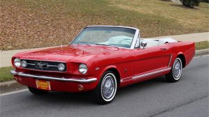 ОБЗОР : Самый культовый автомобиль Америки - Ford Mustang 1965 года.