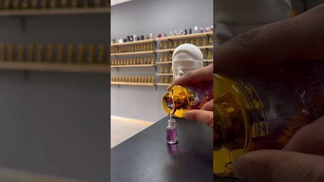 Hugo Woman Hugo Boss — это аромат для женщин, он принадлежит к группе цветочные фруктовые. смотреть онлайн