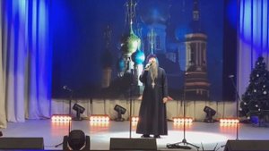 Праздник идёт