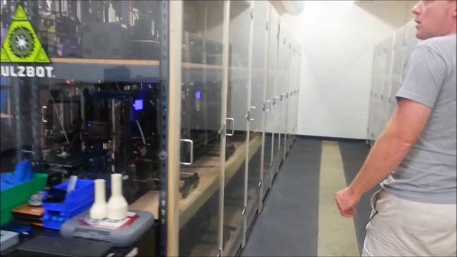 Lulzbot - Taz 300mm build window - 3D Print Farm in Colorado USA смотреть онлайн