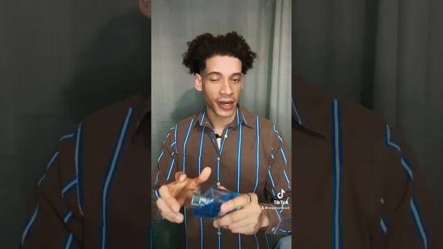 Alternativa de Allure Homme Sport de #chanel Versace Pour Homme #fyp #perfumes #fragancias #versace смотреть онлайн