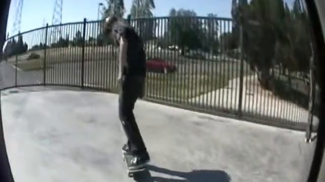 Bradley Elias смотреть онлайн