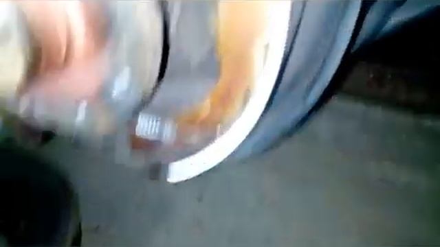 Замена задних тормозных колодок Рено Дастер. смотреть онлайн