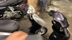 Сравнение - обзор!! Запуск двигателя Honda DIO 4 такта! Карб и инжектор.