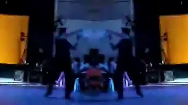 Baila vestida de azul / denujuyco смотреть онлайн