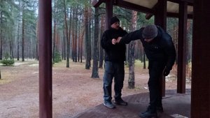 Как спасает падение....))).