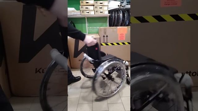 Кресло-коляска активного типа Kuschall K-Series. Уникальная конструкция и идеальный накат! смотреть онлайн
