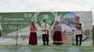 Ансамбль "Красная горка", г. Казань. "Утром спозаранку вошли в деревню танки..."