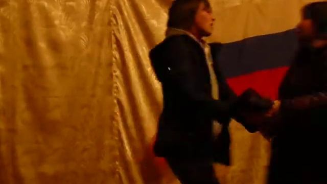 Поёт Кулай, девчёнки исполняют...!!! смотреть онлайн