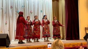 Бабушки из села Бураново