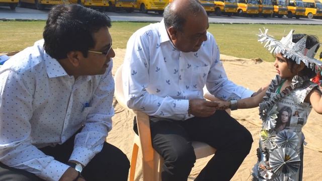 Fancy Dress Competition Guj.Med. (Pre-Primary) @ TRIS смотреть онлайн