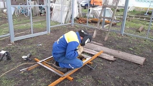 Теплица своими руками 3