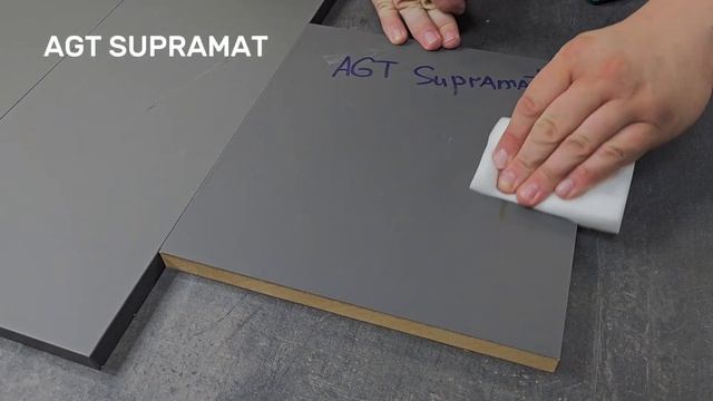 FEEL MATT сделан из полиэтилентерефталата (ПЭТ), термопластичного полимера с широким применением