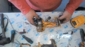 Балаково | Сервис по ремонту инструмента | Гайковёрт аккумуляторный DeWalt (подделка)