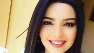 АËЛ СИЙНАСИНИ ЭРКАК ЭМИШИ..УНИНГ КАТТА БУ́ЛИШИША ОЛИБ КЕЛАДИМИ.