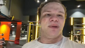 МИНИ ПЕККА и ДЕРЗКО69 ТРЕНИРОВКА | СКАЗАЛ ЗАПРЕТКУ | КОНФЛИКТЫ в ЗАЛЕ | НЕ ЖАЛ ПОЛ ГОДА