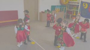 Русская народная игра "Сушки-ватрушки"