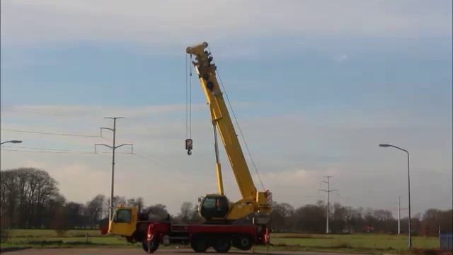 Terex Demag TC60L 2007, 8x4x4, 60t (WWW.PFEIFERMACHINERY.COM смотреть онлайн