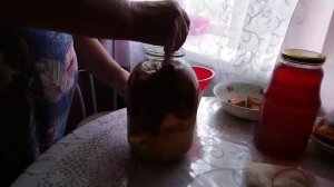 Делаю хлебный квас с изюмом 👍