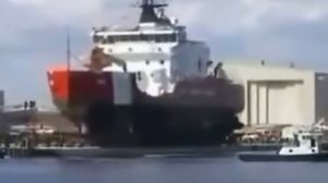 Спуск корабля на воду большое событие