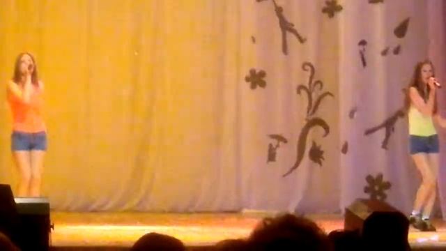 Оля Инзаркина и Ира Островко - Под лёд смотреть онлайн