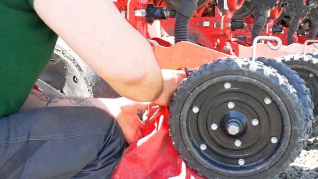 VADERSTAD TEMPO V 8 rangs en action à l’ETA JAN 🌽 смотреть онлайн