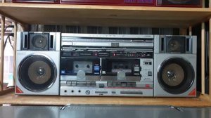 Cassette Radio Victor PC-W300. LH 0909480084