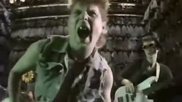 Сектор Газа - Колхозный Панк (официальный клип 1992 год)
