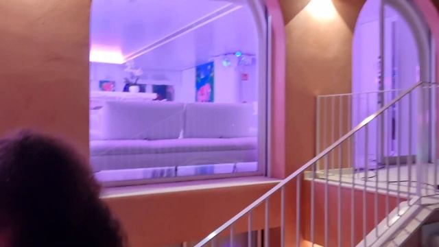 fiesta .cubana en el hotel PINK ELEPHANT en S,AGARO San pol. costa B.con el PAPI MAYIMBE y SARA TEL смотреть онлайн