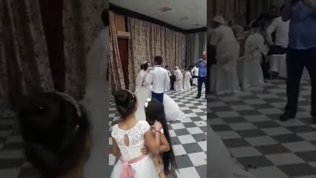 Цыганская свадьба ваня и снежана2018год,мидякоря линэ каи бужэ! смотреть онлайн