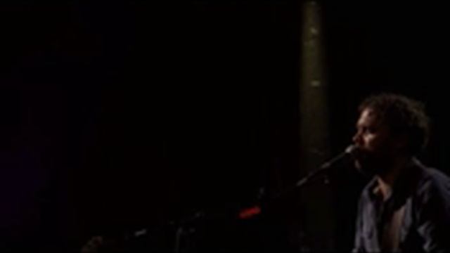 Frightened Rabbit - Backwards Walk (up-tempo alternate) смотреть онлайн