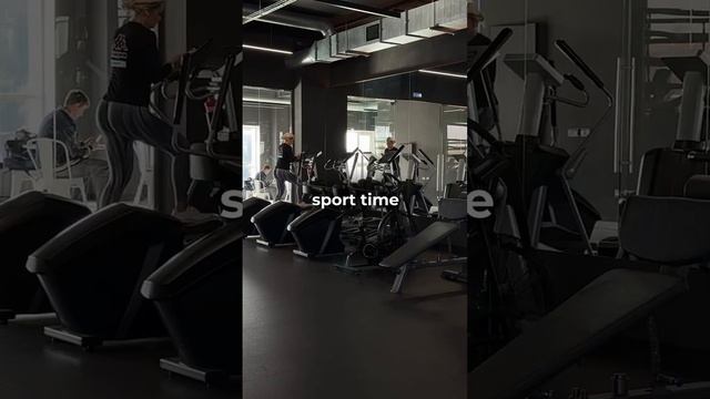 Обзор зала Cometa Sport, г. Омск (DHZ Fitness)