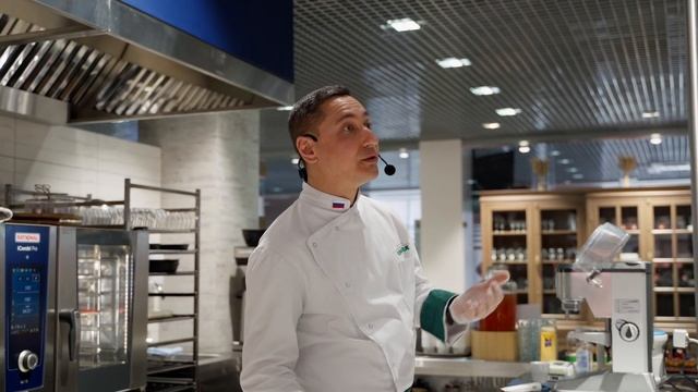 24 04 Семинар с элементами мастер-класса  «Современная кондитерская витрина» от компании «Унигра»